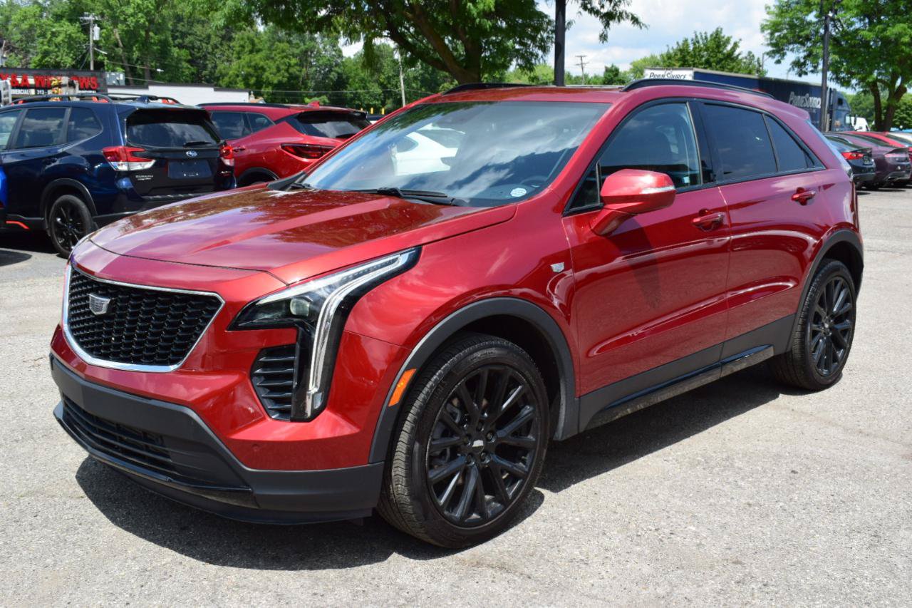 Used 2023 Cadillac XT4 Sport w/ LPO, Onyx Lite Package AWD/4WD image 2