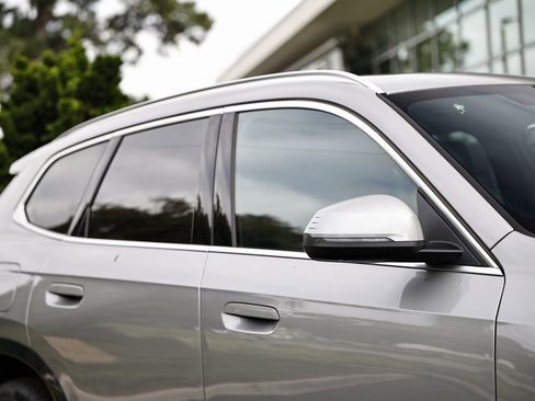 New 2026 BMW X1 xDrive28i w/ Convenience Package image 5