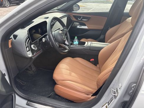 Used 2024 Mercedes-Benz E 350 E 350 image 4