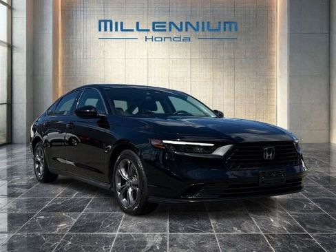 Used 2023 Honda Accord EX image 2