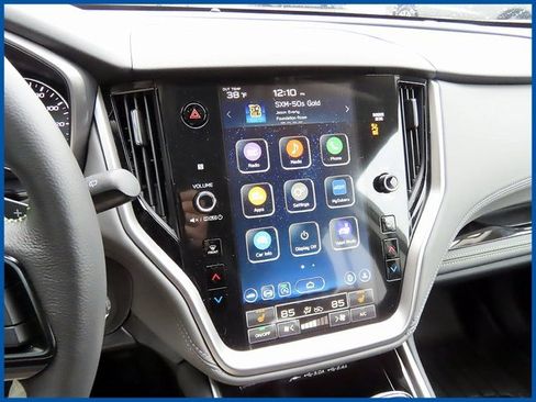 Used 2025 Subaru Outback Onyx Edition XT image 17