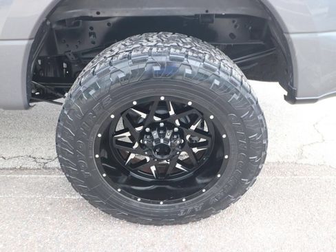 Used 2022 Ford F250 XLT w/ FX4 Off-Road Package AWD/4WD image 14