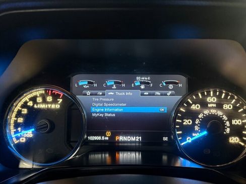 Used 2015 Ford F150 XLT RWD image 42