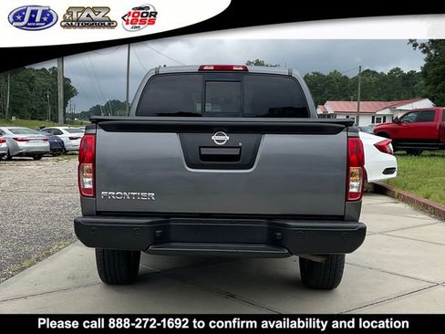 Used 2019 Nissan Frontier SL image 6