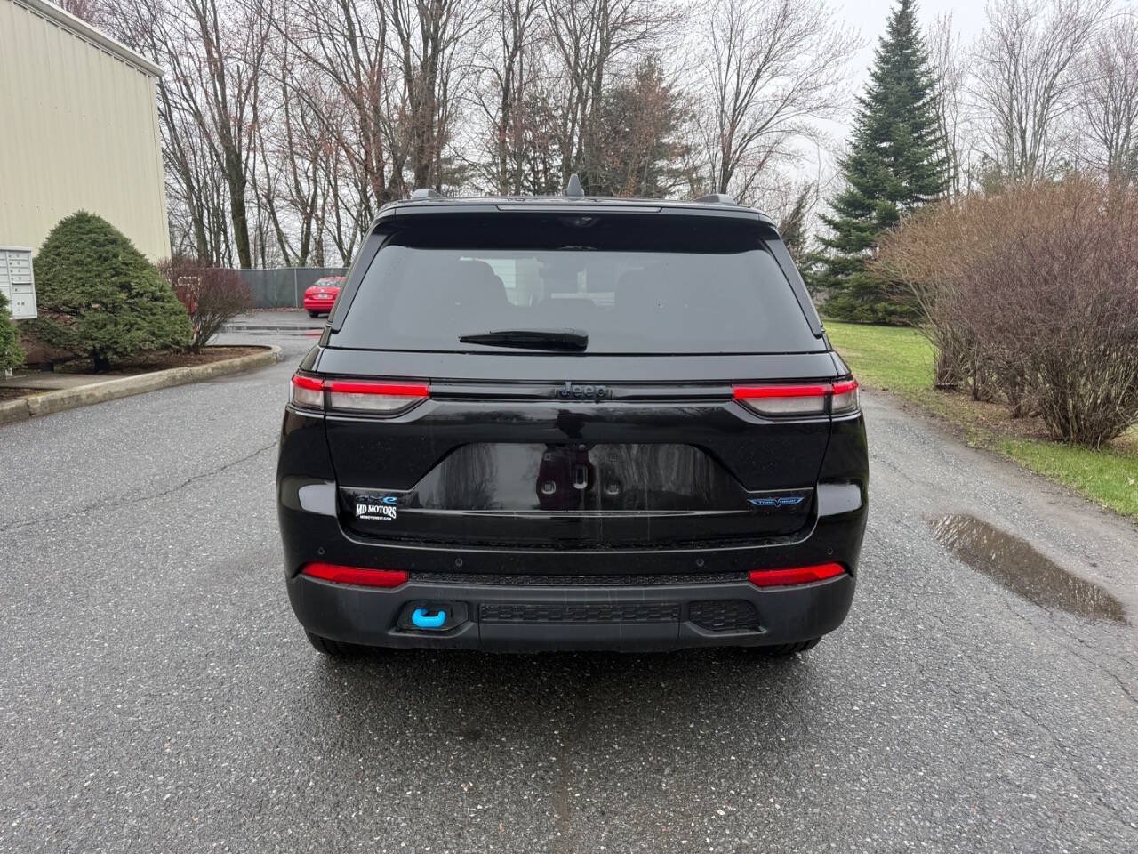 Used 2023 Jeep Grand Cherokee Trailhawk w/ Luxury Tech Group III AWD/4WD image 13