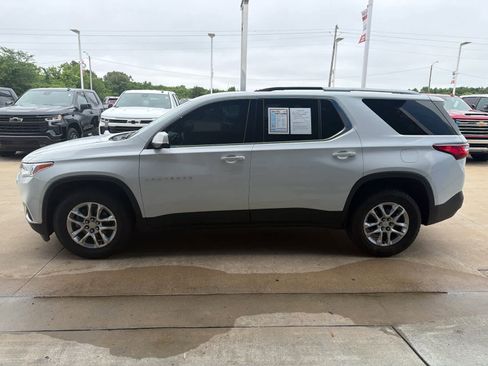 Used 2018 Chevrolet Traverse LT AWD/4WD image 2