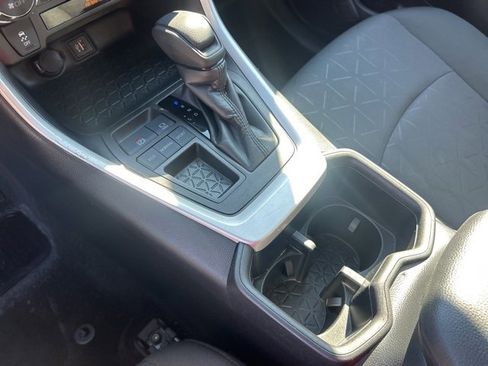 Used 2024 Toyota RAV4 XLE image 27