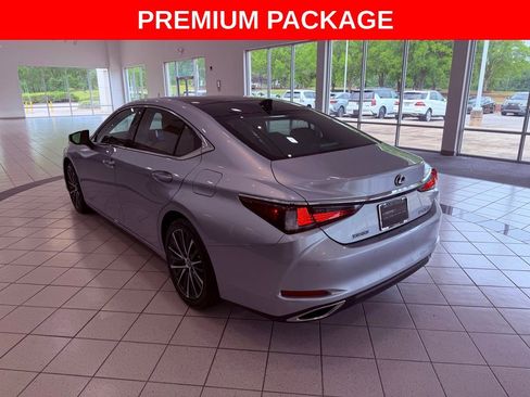 Certified 2023 Lexus ES 350 w/ Premium Package FWD image 5