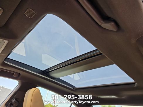 Used 2019 Lexus ES 350 w/ Accessory Package 2 FWD image 17