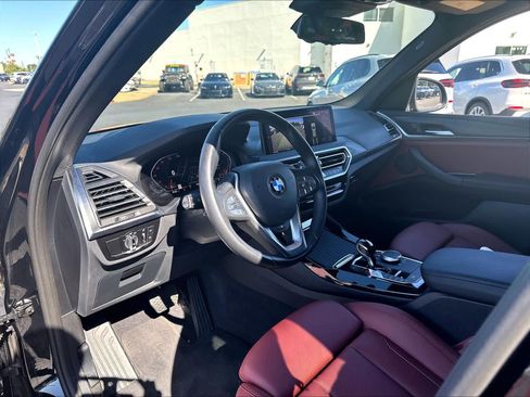 Used 2024 BMW X3 xDrive30i w/ Premium Package w/ZPA AWD/4WD image 17