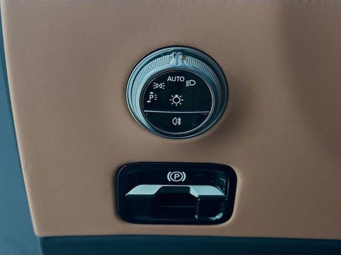 Certified 2025 Mercedes-Benz SL 63 AMG 4MATIC image 10