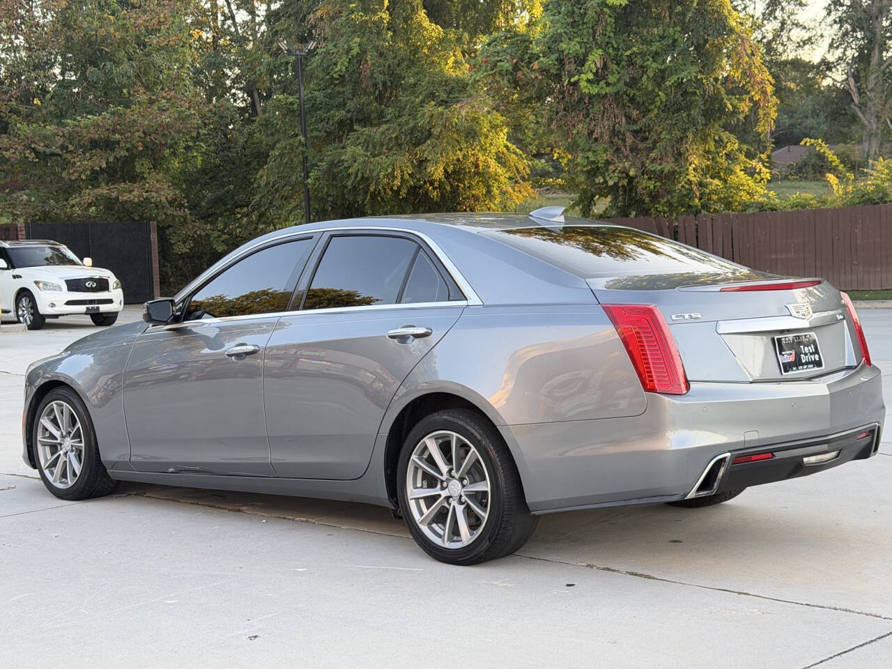 Used 2018 Cadillac CTS Luxury RWD image 24