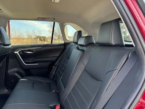 Certified 2021 Toyota RAV4 XLE Premium image 12