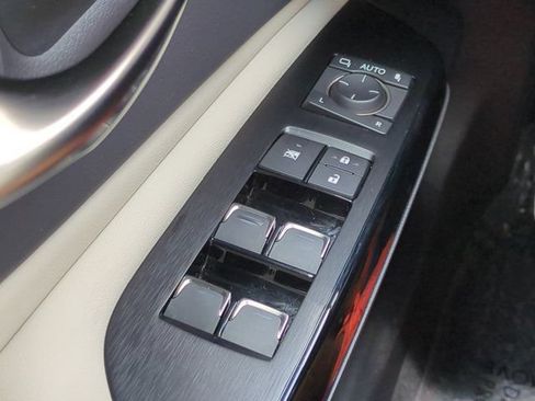 Certified 2025 Lexus ES 350 w/ Premium Package FWD image 23