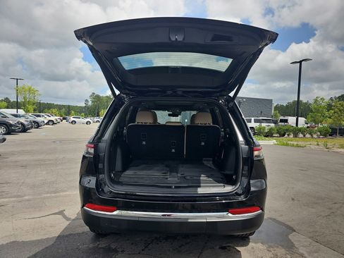 Used 2022 Jeep Grand Cherokee Limited 4xe w/ Luxury Tech Group II AWD/4WD image 14