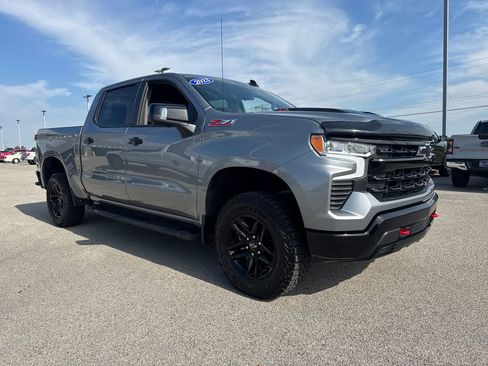 Used 2023 Chevrolet Silverado 1500 LT Trail Boss w/ LT Trail Boss Premium Package AWD/4WD image 9