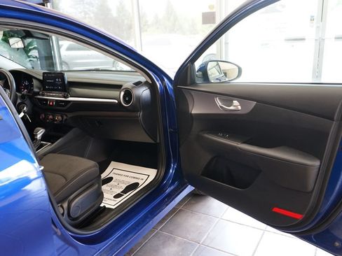 Used 2022 Kia Forte LXS w/ LXS Technology Package FWD image 37