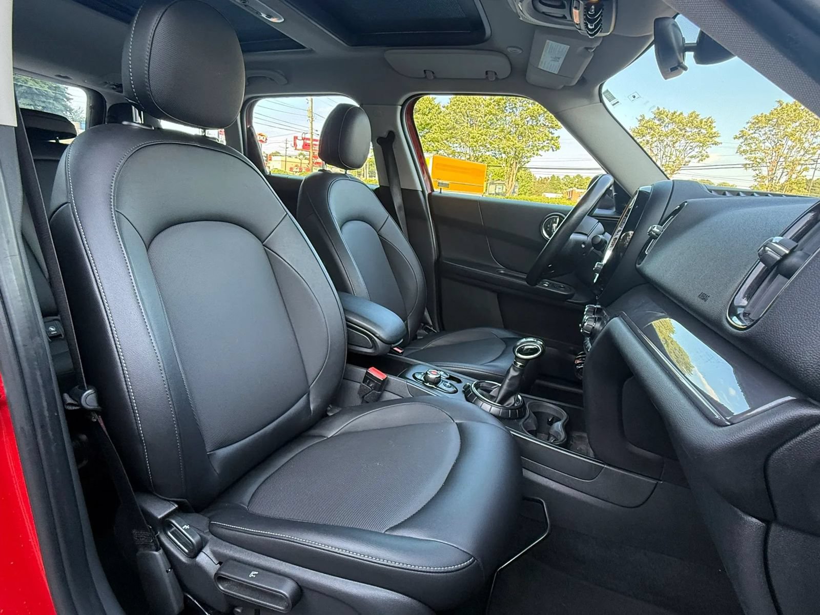 Used 2017 MINI Cooper Countryman FWD image 18