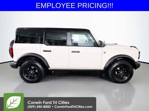 New 2025 Ford Bronco Big Bend w/ Black Diamond Package AWD/4WD image 18