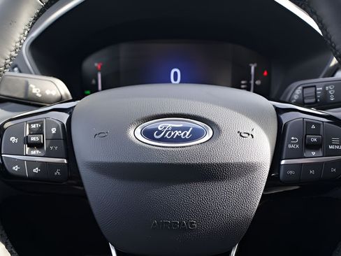 Used 2023 Ford Escape Active w/ Tech Pack #1 AWD/4WD image 19