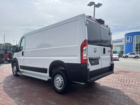 Used 2025 RAM ProMaster 2500 FWD image 34