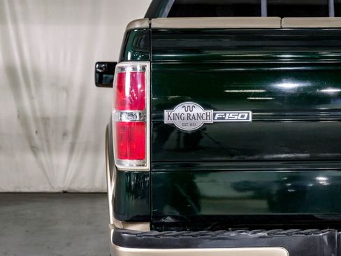 Used 2013 Ford F150 King Ranch w/ King Ranch Luxury Pkg image 40