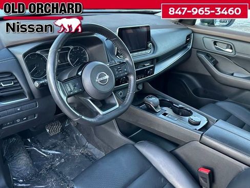 Used 2023 Nissan Rogue SV w/ SV Premium B Package image 15