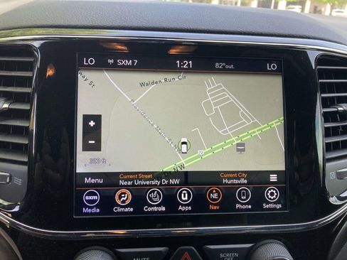 Used 2020 Jeep Grand Cherokee Altitude RWD image 14