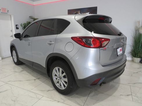 Used 2016 MAZDA CX-5 Touring FWD image 5