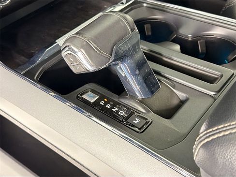 Used 2021 Ford F150 Lariat image 16