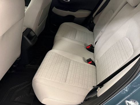 New 2026 Honda HR-V LX image 17