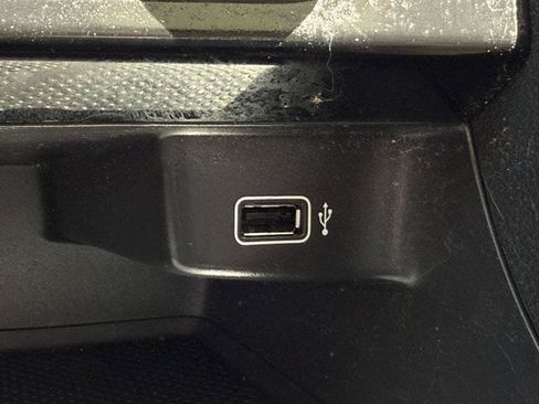 Used 2019 Volkswagen Jetta SEL FWD image 19
