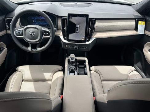 New 2026 Volvo XC90 T8 Ultra w/ Lounge Package AWD/4WD image 7