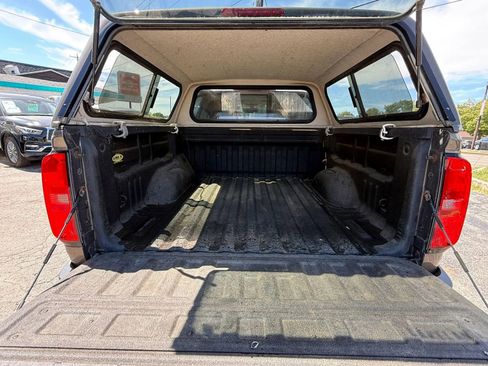 Used 2017 Chevrolet Colorado Z71 AWD/4WD image 13