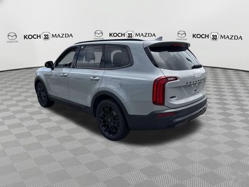 Used 2022 Kia Telluride SX w/ SX Prestige Package AWD/4WD image 5