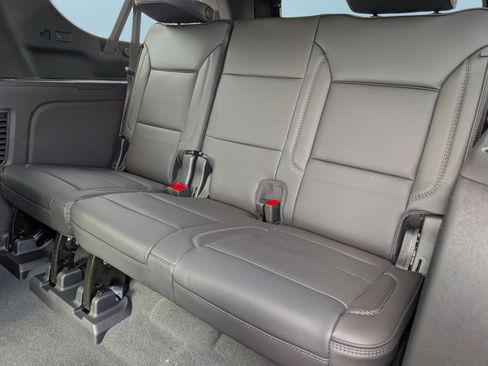 New 2026 GMC Yukon XL Denali image 14
