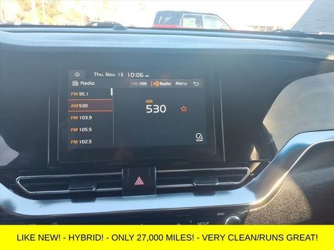 Used 2020 Kia Niro LXS image 18