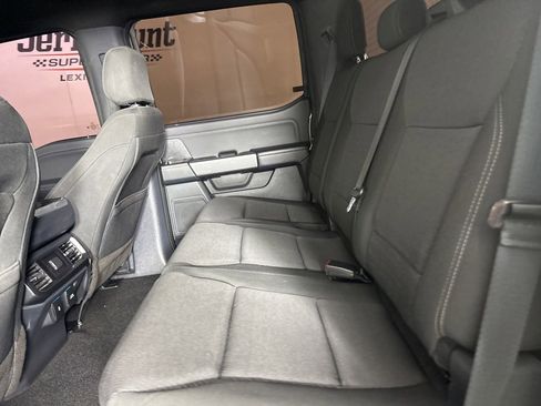 Used 2022 Ford F150 XLT w/ Equipment Group 302A High image 21
