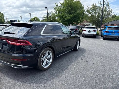 Used 2023 Audi Q8 Prestige w/ Prestige Package AWD/4WD image 5