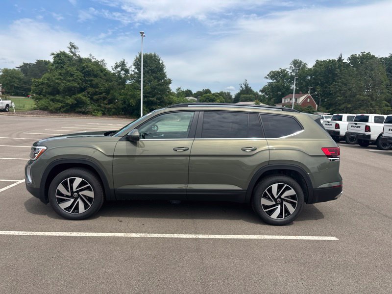 New 2026 Volkswagen Atlas SE FWD image 6