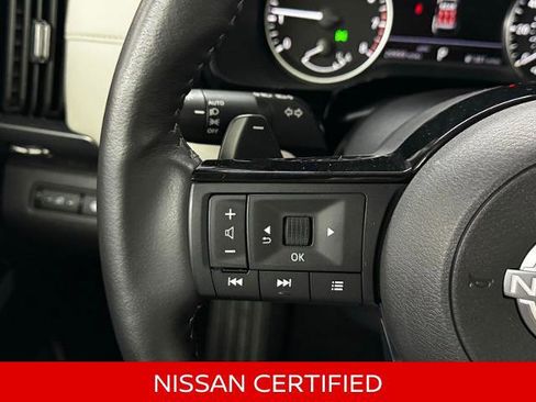 Certified 2025 Nissan Pathfinder SL AWD/4WD image 25