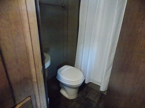 Used 2018 Ford E-350 and Econoline 350 Super Duty w/ Motorhome Prep Package image 24