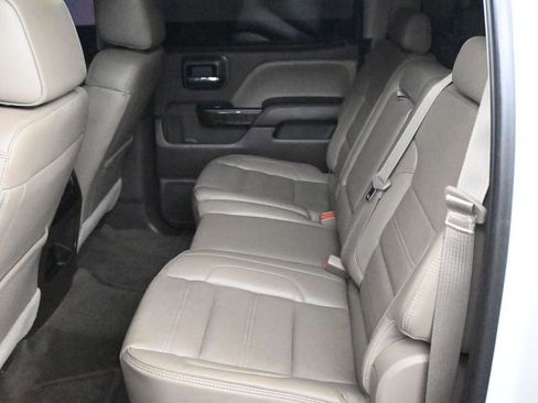Used 2016 GMC Sierra 1500 Denali w/ Denali Ultimate Package AWD/4WD image 13