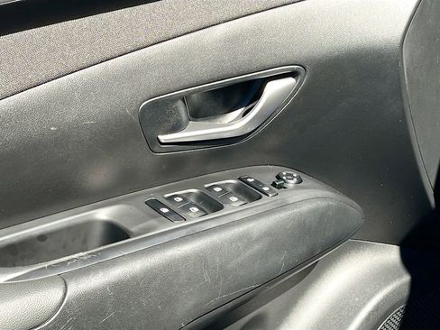 Used 2024 Hyundai Tucson SEL w/ Convenience Package image 18