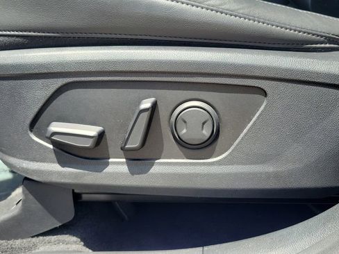 Used 2023 Kia Sorento S w/ Panoramic Sunroof Package FWD image 16