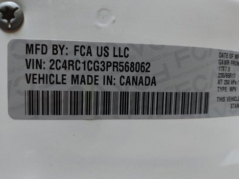 Used 2023 Chrysler Voyager LX FWD image 33