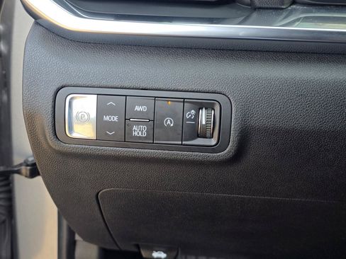 Used 2025 GMC Terrain Elevation AWD/4WD image 20