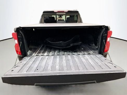Used 2019 Chevrolet Silverado 1500 RST image 28