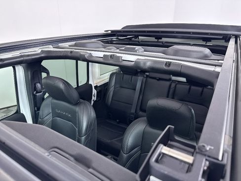 Used 2021 Jeep Wrangler Unlimited Sahara w/ Cold Weather Group image 3