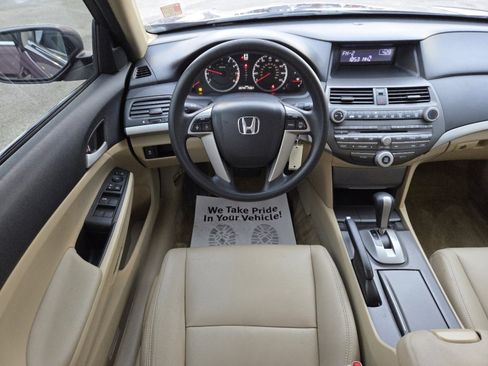 Used 2011 Honda Accord LX image 21
